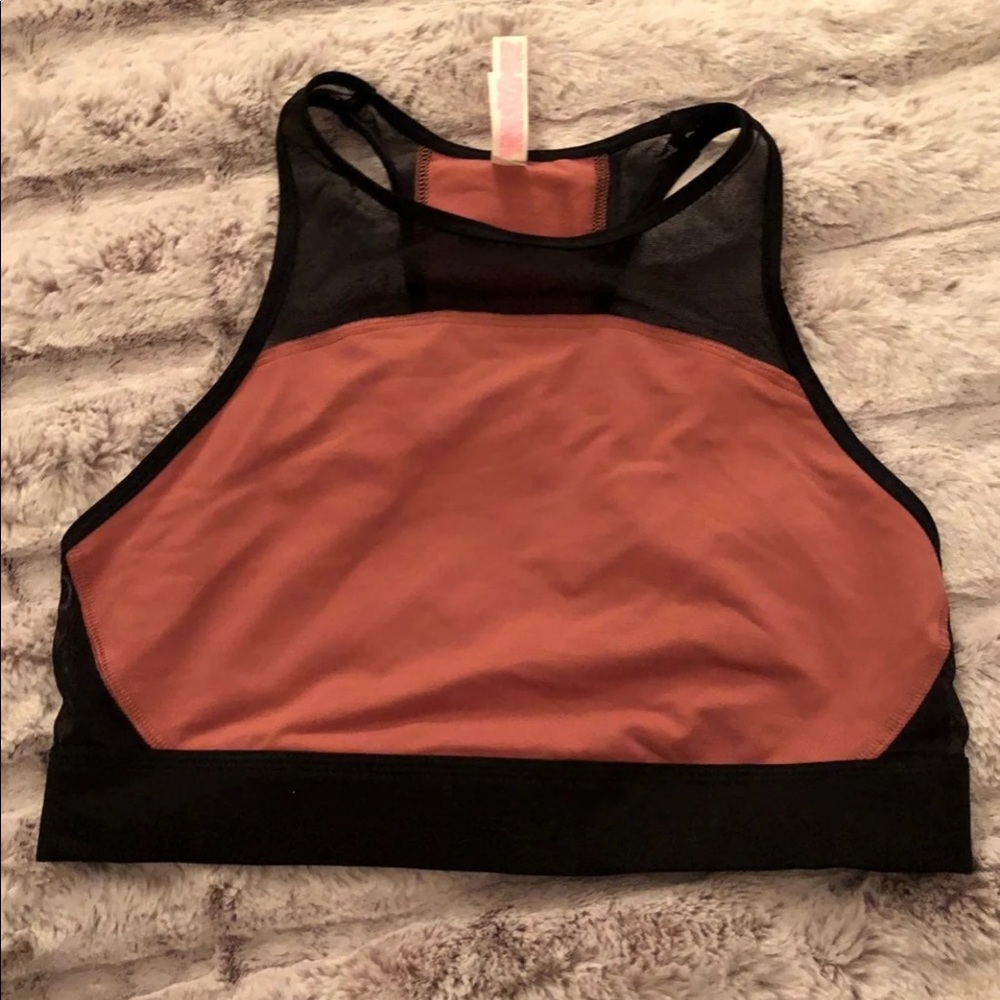 VS Pink Ultimate Sports Bra